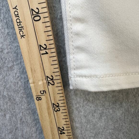 Old Navy Jeans SZ 14 Skinny Capri Mid Rise Callalily White Denim Stretch Button - Picture 9 of 10